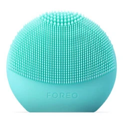 FOREO LUNA Play Smart 2 Facial Cleansing Device With Skin Analysis - Mint For You!