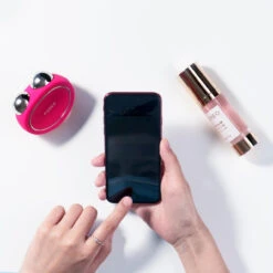 FOREO BEAR Facial Toning Device - Fuchsia -Korres Store FOREO BEAR 7 31584.1668178960